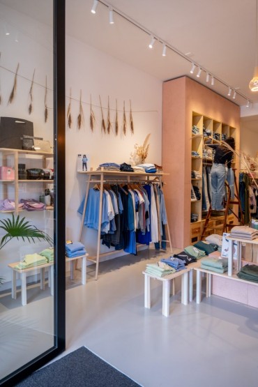 HetCommunicatiemeisje-Loya april 2024 - LR-162