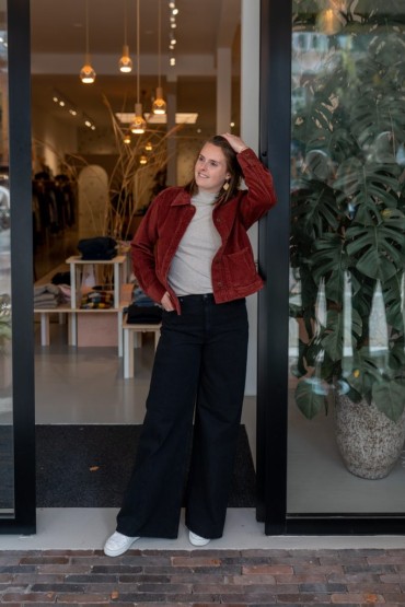 HetCommunicatiemeisje-collectie deel 2 AW24 - Loya-LR-72