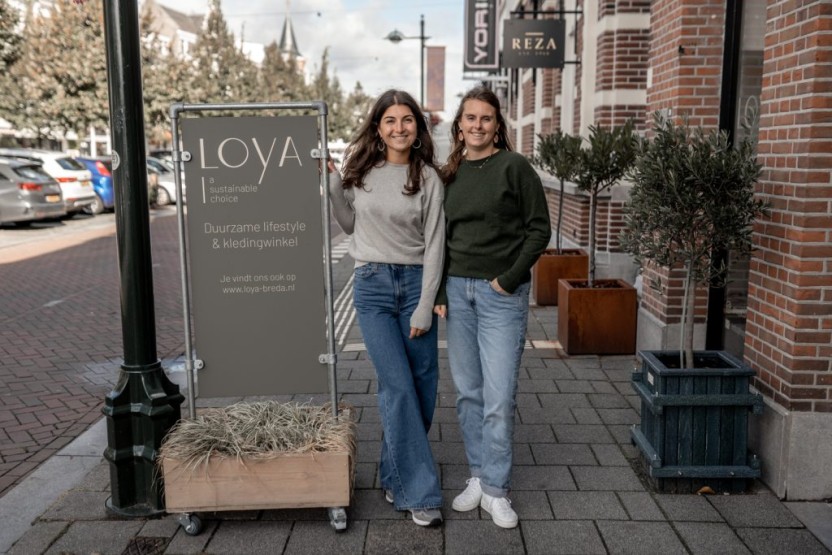 HetCommunicatiemeisje- collectieshoot najaar 24 Loya-LR-148