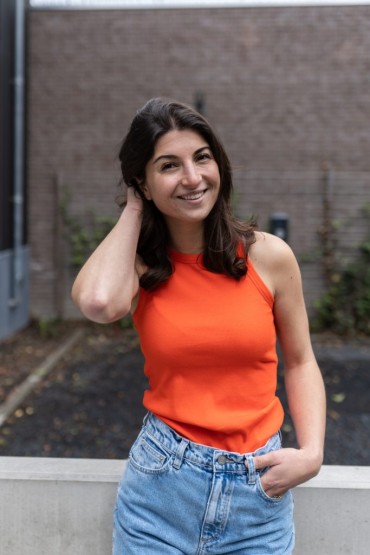 HetCommunicatiemeisje-voorjaar deel 2 Loya-LR-60