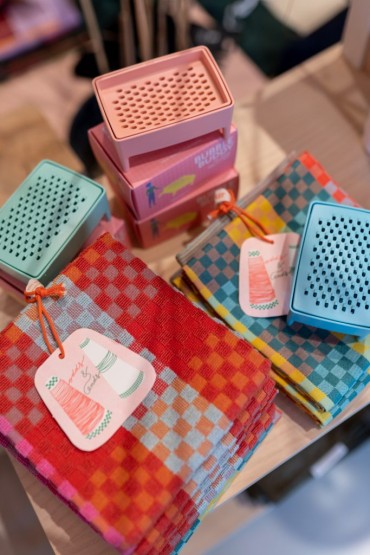 HetCommunicatiemeisje-voorjaar deel 2 Loya-LR-69